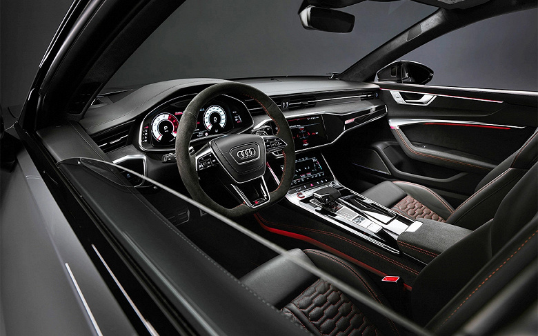 Мощнее Mercedes-AMG G63. Дилер привез в Россию полноприводный Audi RS6 Performance с мотором от Lamborghini Urus